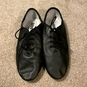 Balera Jazz Shoe Size 9M Black, split sole, excellent condition, small scratch